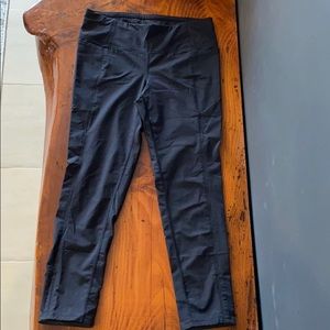 ATHLETA 7/8 LEGGINGS -BLACK